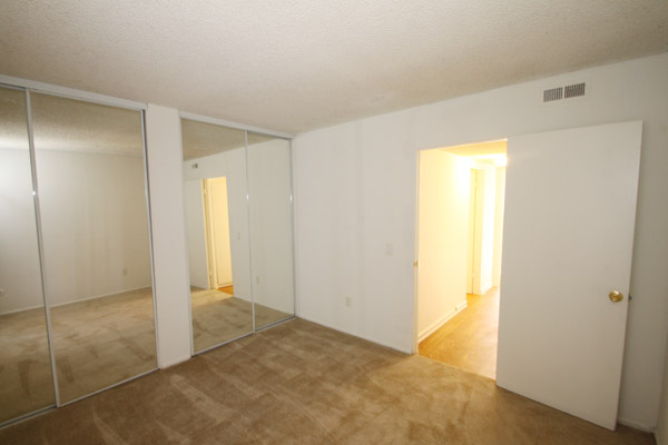 Thank you for viewing our Album1 5 at Colony Frontera Apartments in the city of Anaheim.